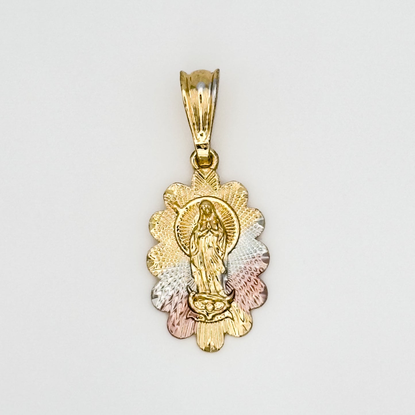 Virgencita tricolor Necklace