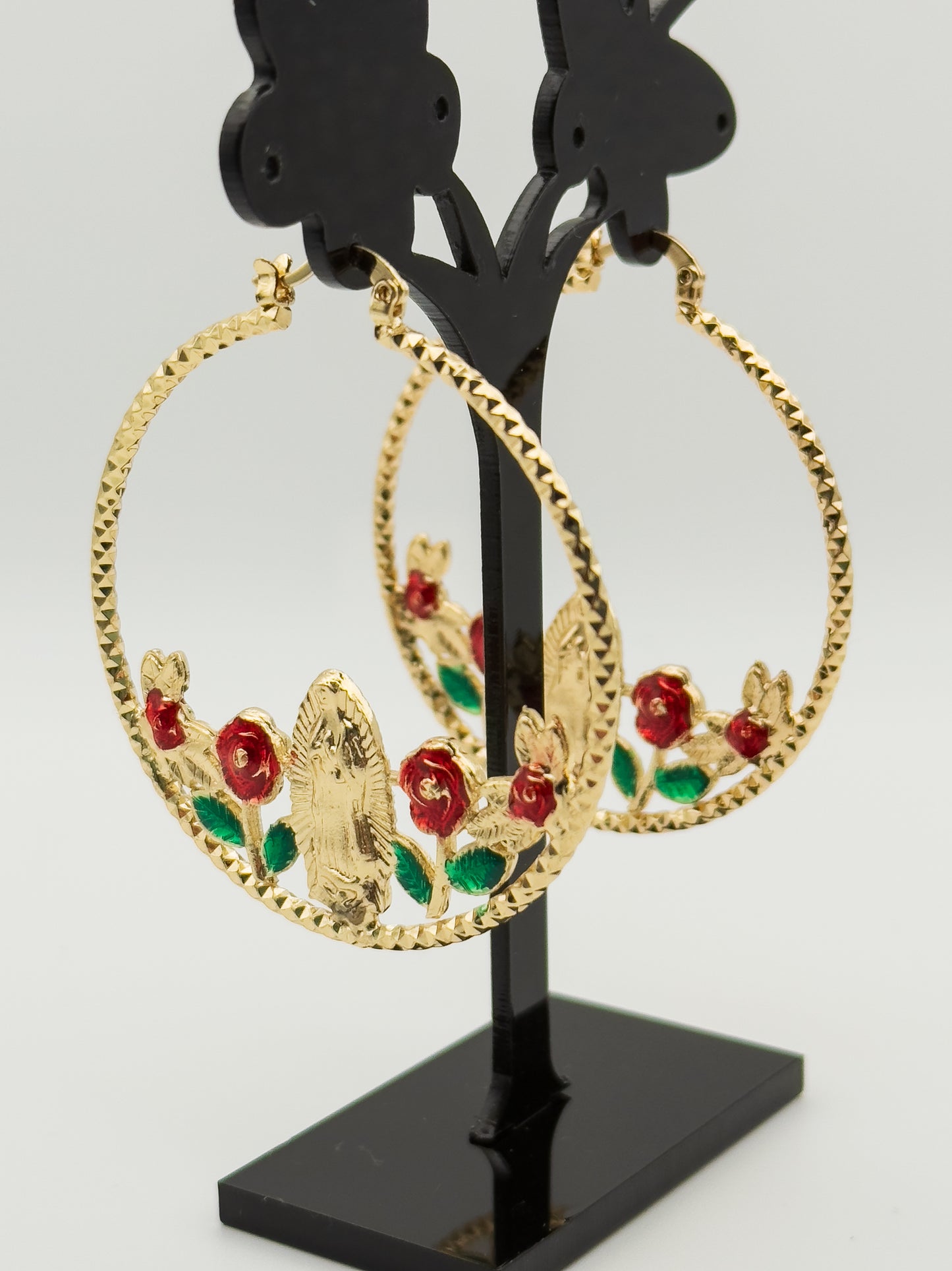 Virgencita Hoops